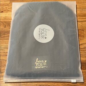 NWT Love Your Melon Black Ribbed Knit Beanie with Logo Patch